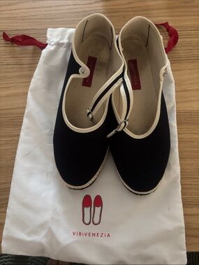 Venezia navy Canvas Mary Jane Espadrille Flats